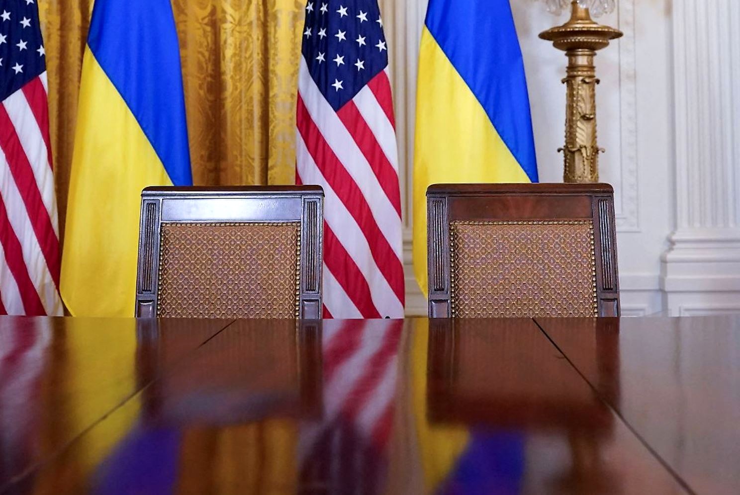 publications par pays - Clash Trump-Zelensky